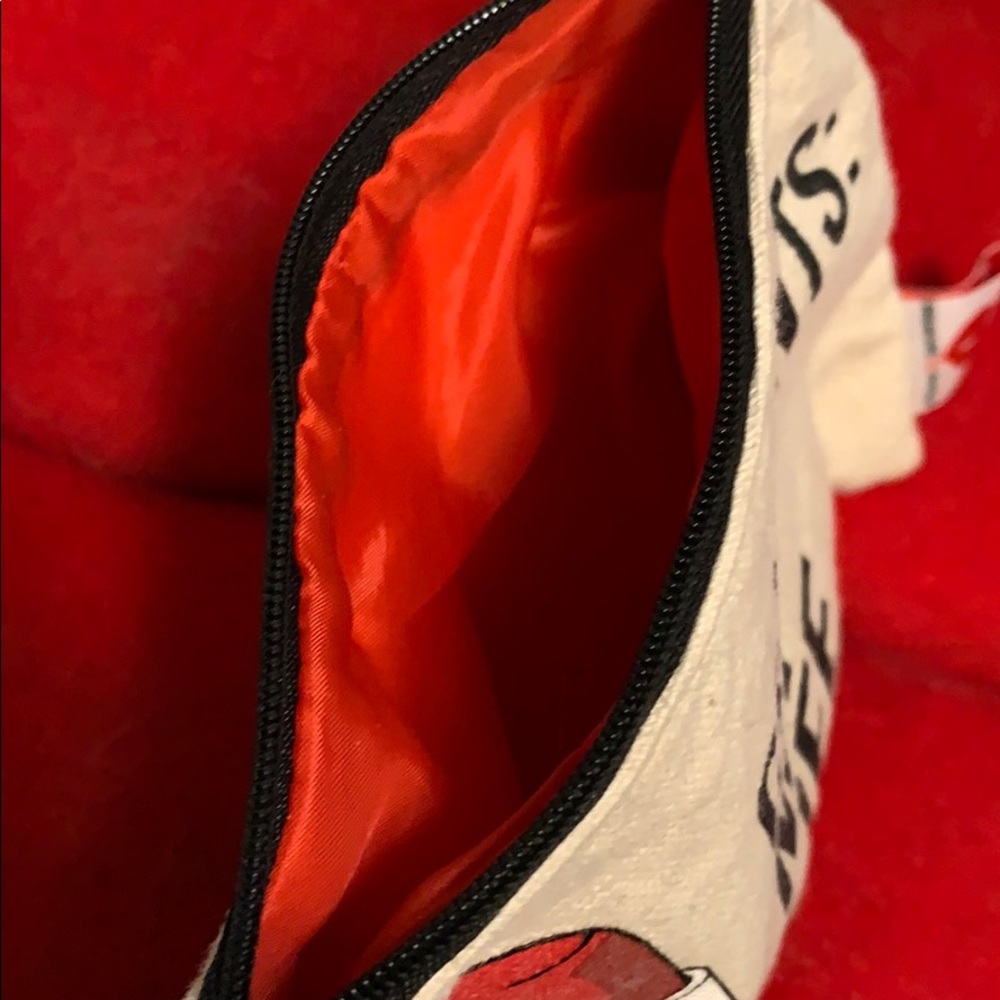 Makeup pouch - Picture 5 of 6